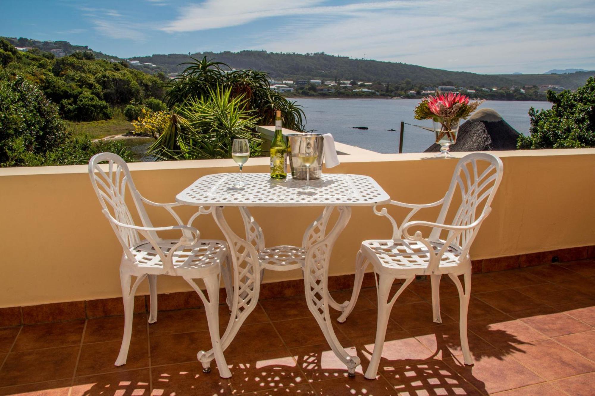 Milkwood Manor On Sea Bed & Breakfast Plettenberg Bay Ruang foto
