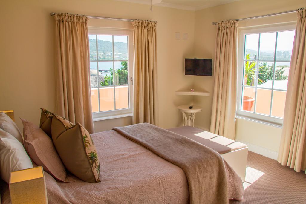 Milkwood Manor On Sea Bed & Breakfast Plettenberg Bay Bagian luar foto
