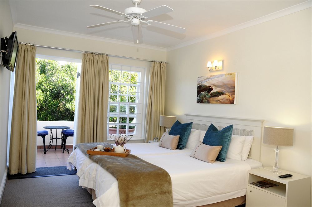 Milkwood Manor On Sea Bed & Breakfast Plettenberg Bay Bagian luar foto