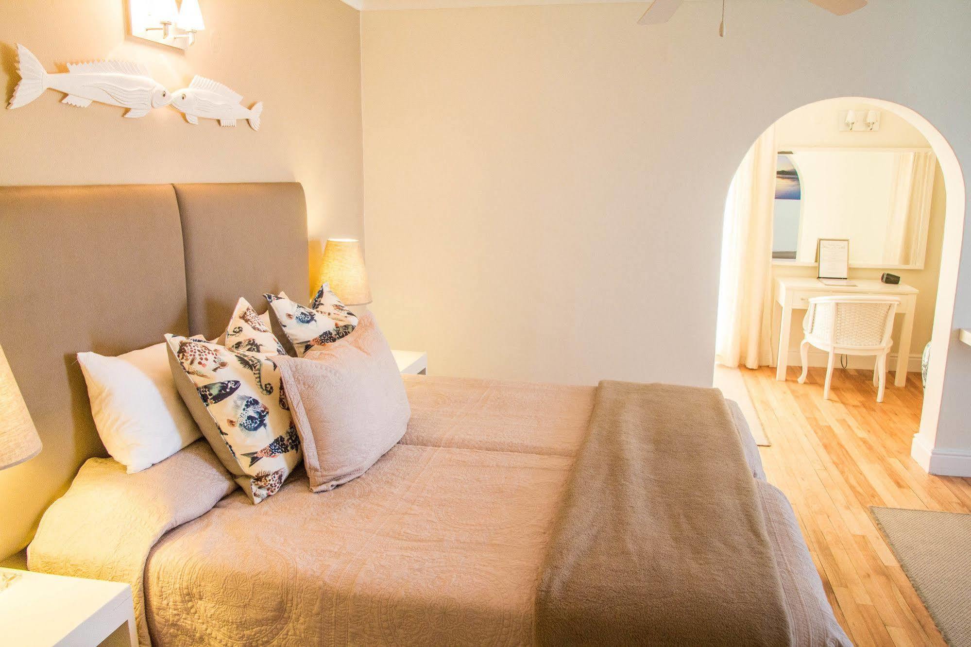 Milkwood Manor On Sea Bed & Breakfast Plettenberg Bay Bagian luar foto