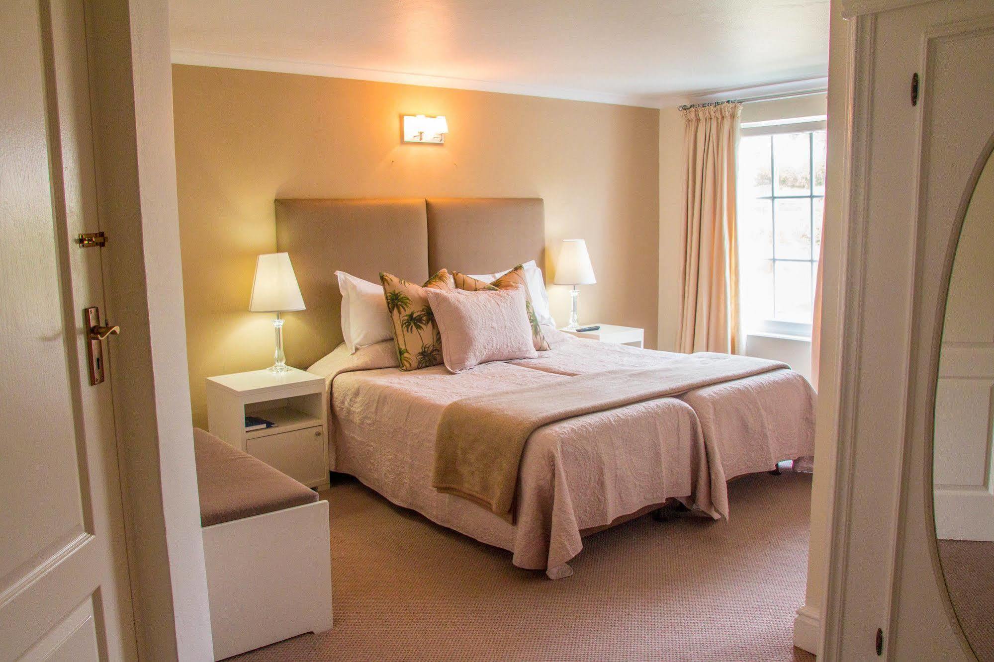 Milkwood Manor On Sea Bed & Breakfast Plettenberg Bay Bagian luar foto
