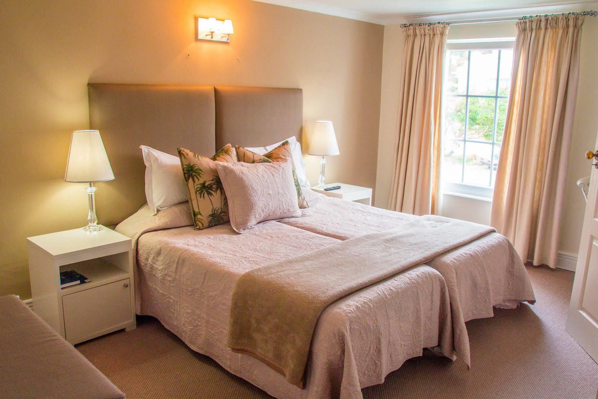 Milkwood Manor On Sea Bed & Breakfast Plettenberg Bay Bagian luar foto