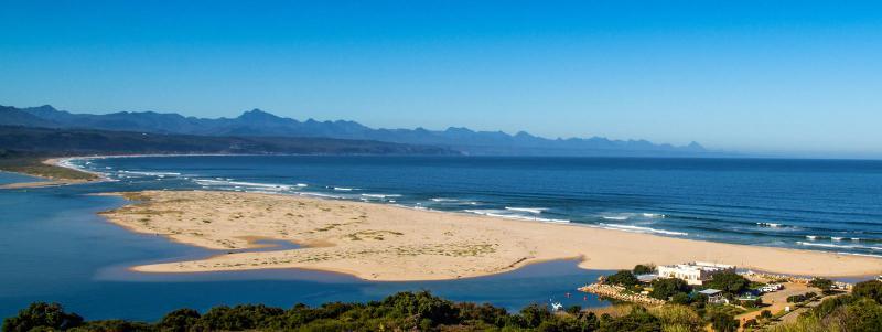 Milkwood Manor On Sea Bed & Breakfast Plettenberg Bay Bagian luar foto